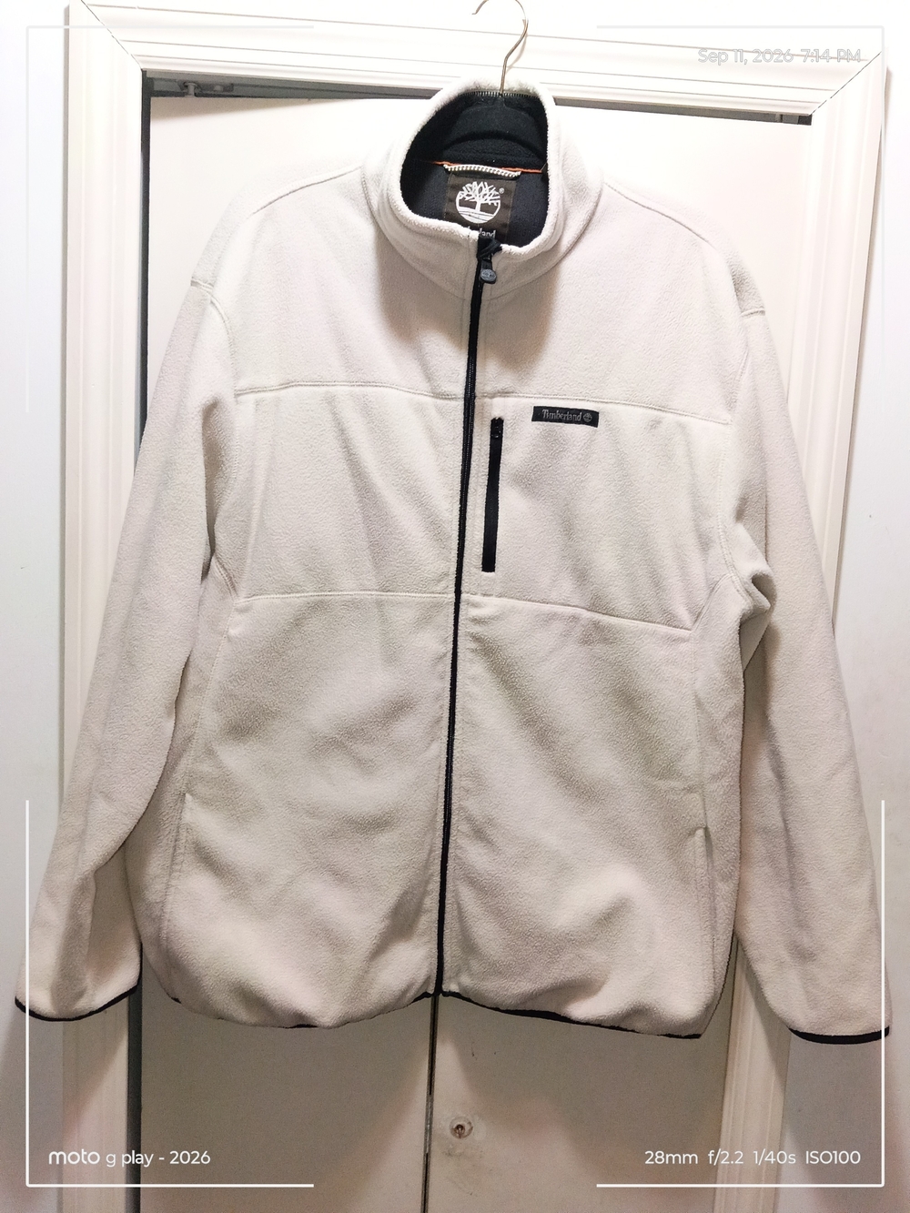 Timberland Men’s Cream Full-Zip Fleece Jacket with Black Trim